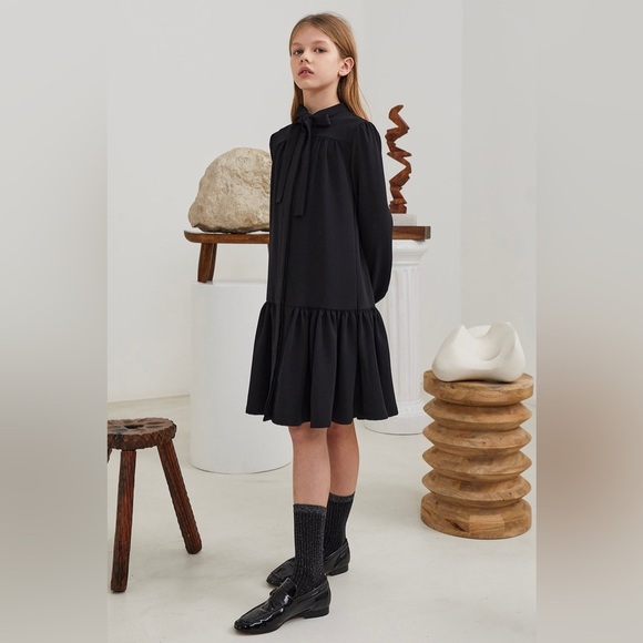 Les Coyotes De Paris Dresses & Skirts - Les Coyotes de Paris Black Bow Dress Girls/Teen Size 18 ~ US Women XS/S